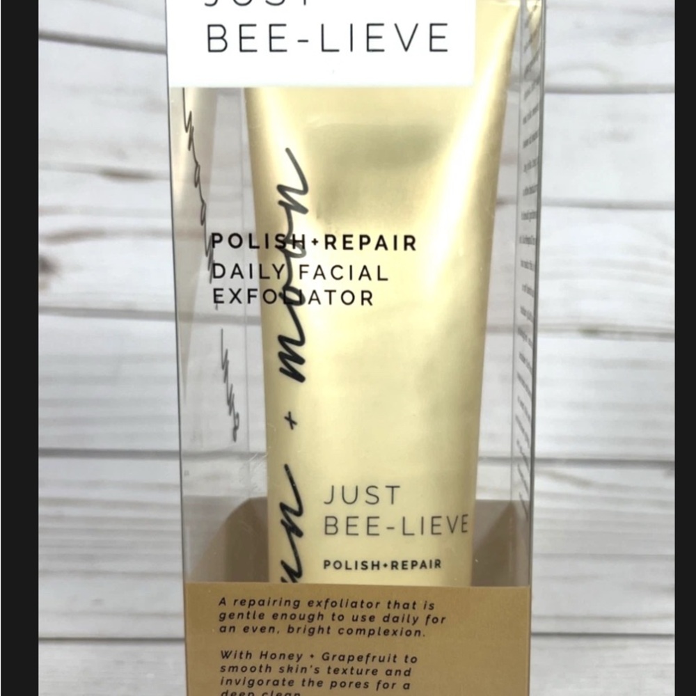 Just Bee~lieve Daily Facial Exfoliator by S+M, NEW✔️